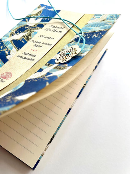 Geheimes Notizbuch aus blauem japanischem Papier, Tagebuch mit fliegenden Kranichen, Notizbuch mit Goldschnitt und Zen-Verschluss, Reisetagebuch für Asien und Japan